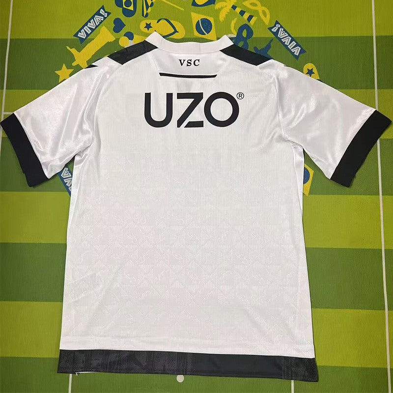 Vitoria Guimaraes 25/26 Dom