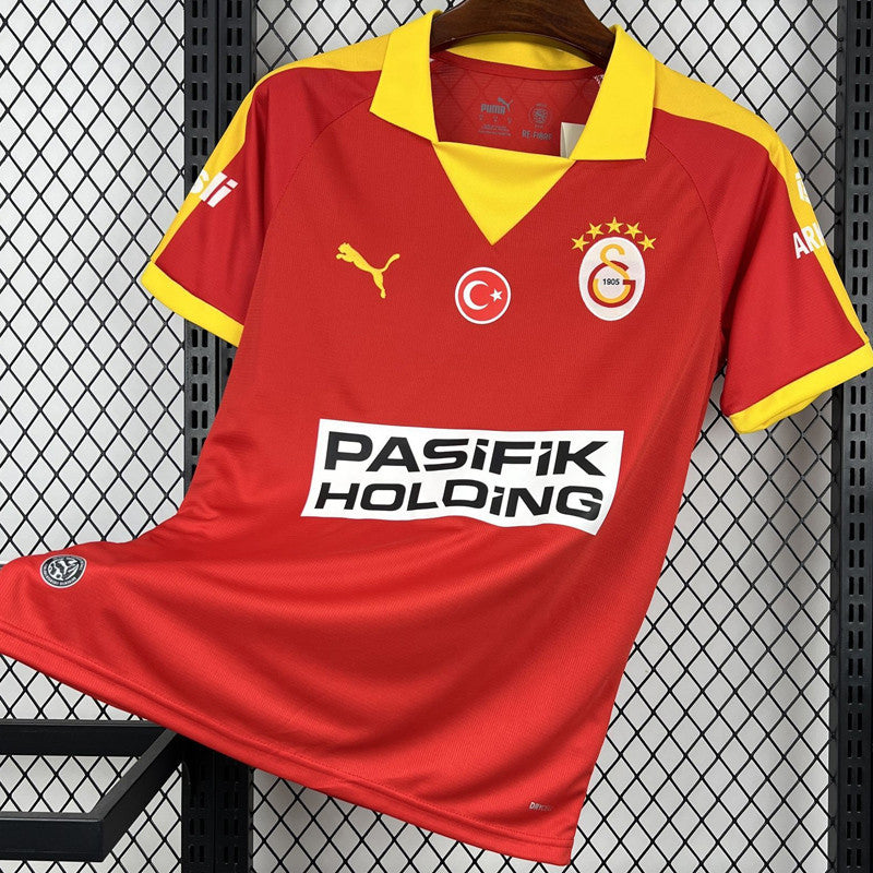 Galatasaray Spécial Rouge