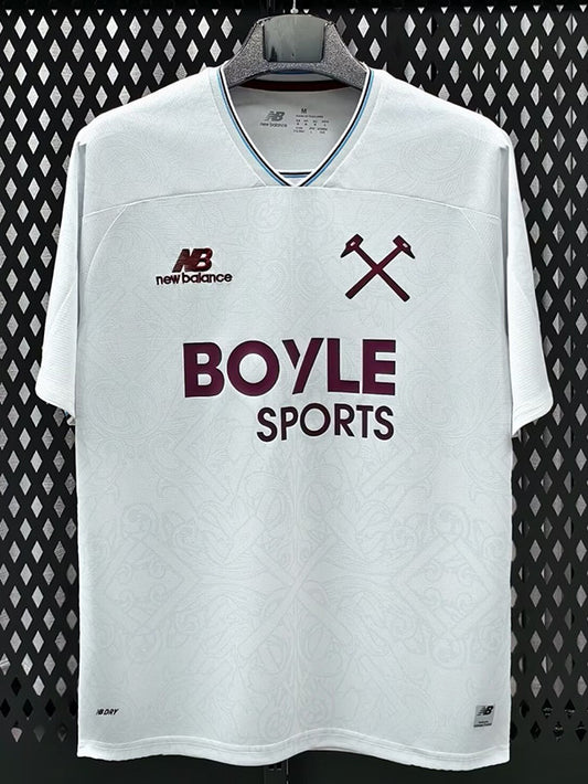 West Ham EXT 26/27