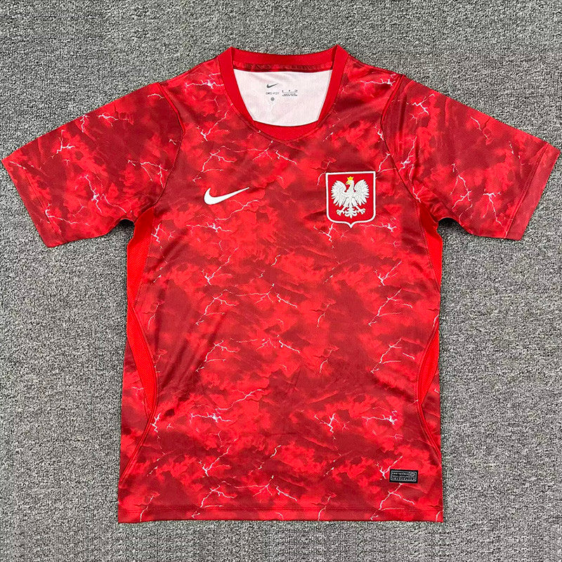 Pologne DOM 25/26