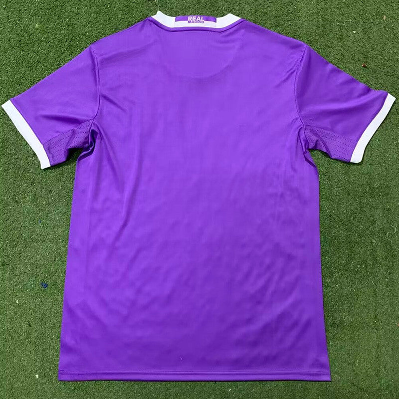 Real Madrid RÉTRO 16/17