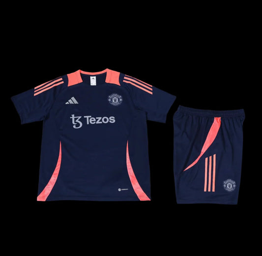 Man Utd 24/25 TRAINING KIT